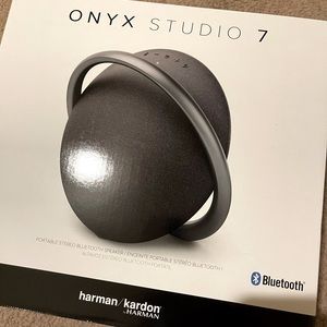 Onyx Studio 7